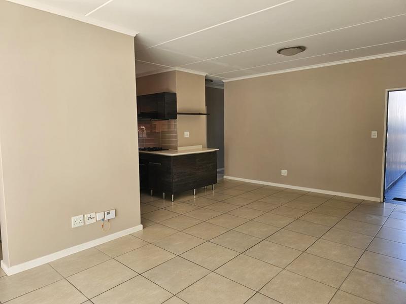 To Let 3 Bedroom Property for Rent in Olivedale Gauteng