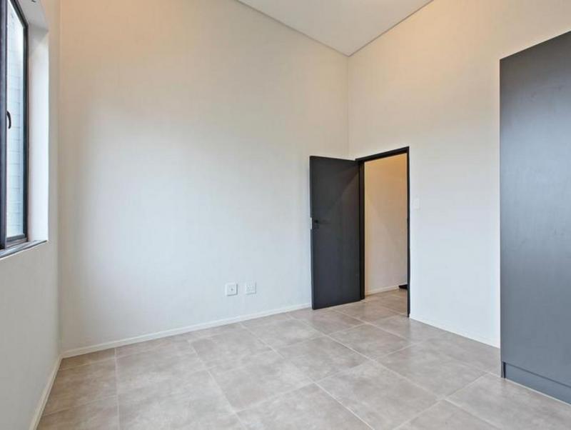 1 Bedroom Property for Sale in Sandton Central Gauteng
