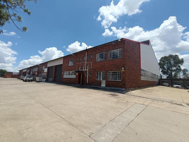 To Let Commercial Property for Rent in Robertville Gauteng