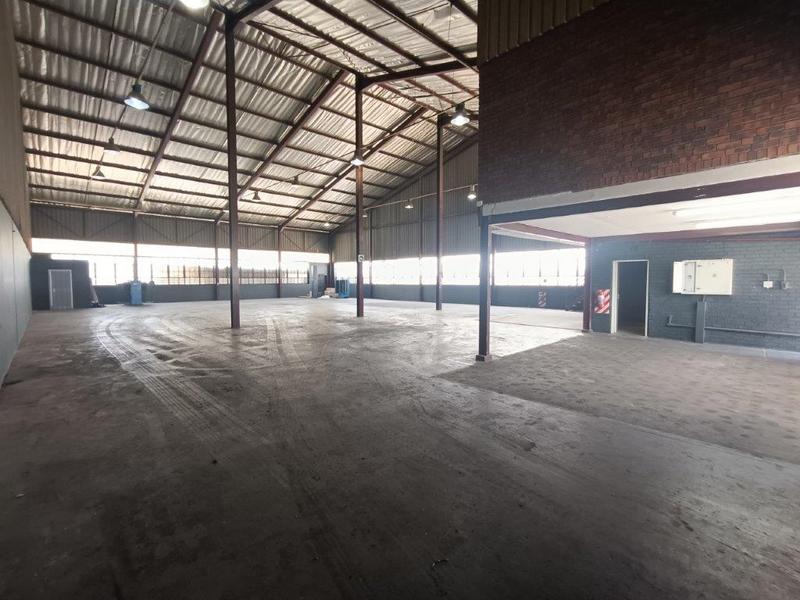 To Let Commercial Property for Rent in Robertville Gauteng