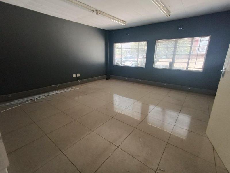 To Let Commercial Property for Rent in Robertville Gauteng