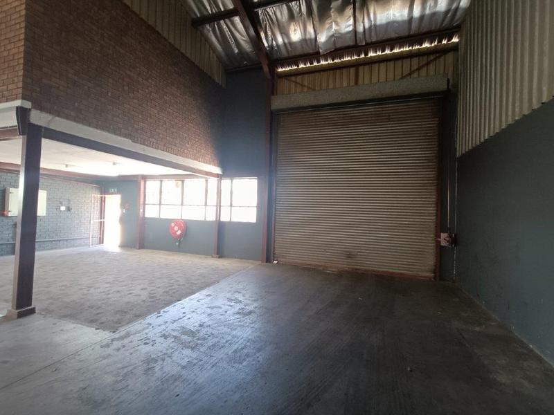 To Let Commercial Property for Rent in Robertville Gauteng