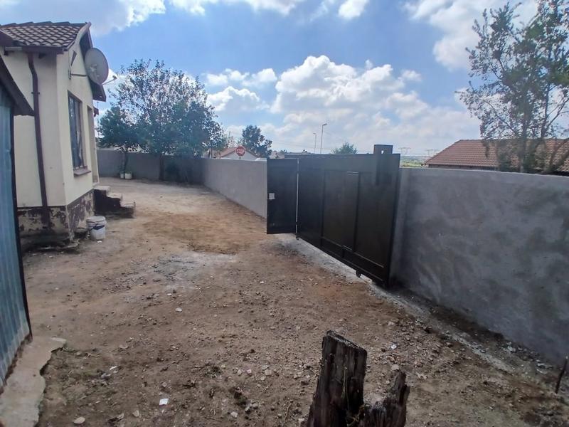3 Bedroom Property for Sale in Olievenhoutbosch Gauteng
