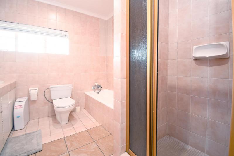 3 Bedroom Property for Sale in Parkmore Gauteng