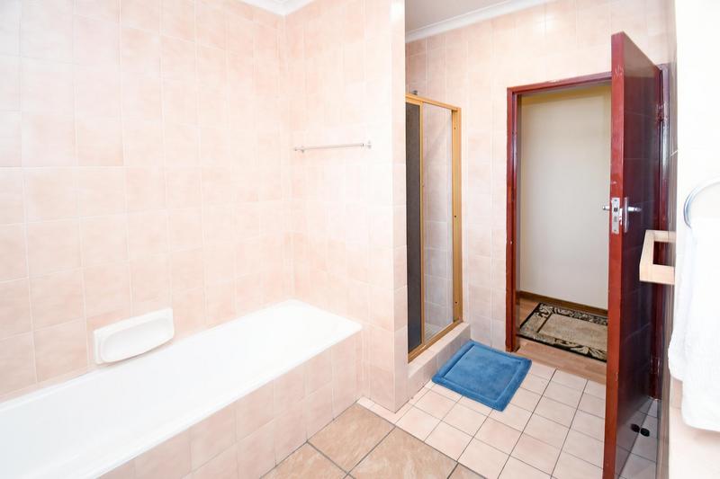 3 Bedroom Property for Sale in Parkmore Gauteng