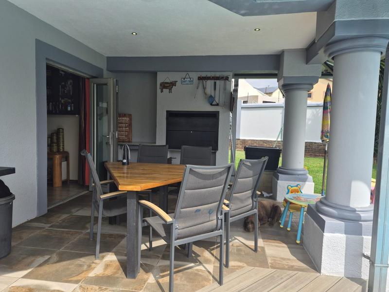 4 Bedroom Property for Sale in Highveld Gauteng