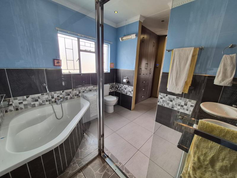 4 Bedroom Property for Sale in Highveld Gauteng