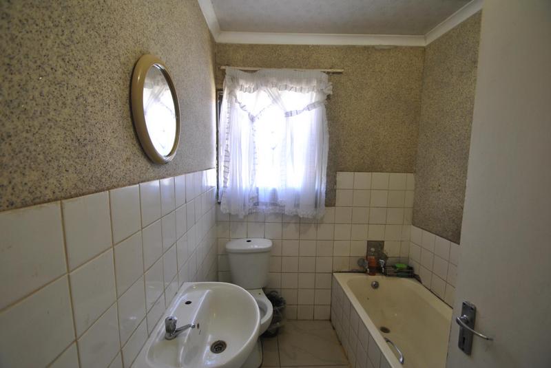 3 Bedroom Property for Sale in Dawn Park Gauteng