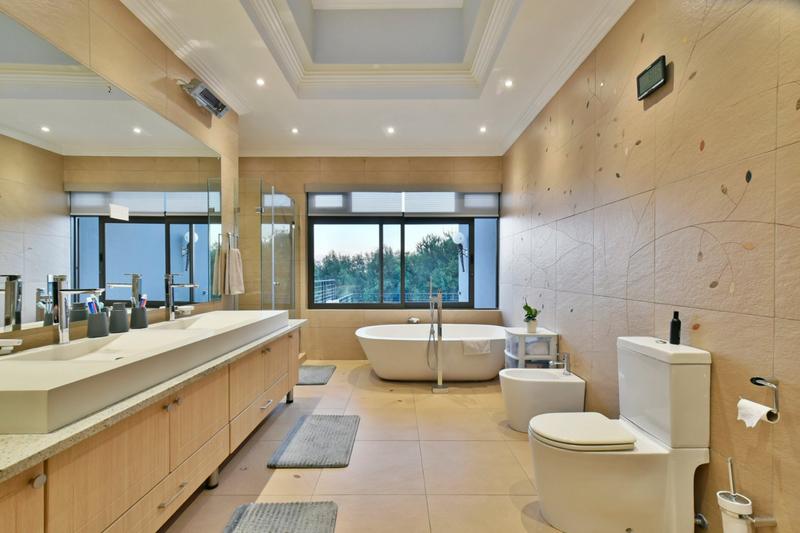 5 Bedroom Property for Sale in Meyersdal Eco Estate Gauteng