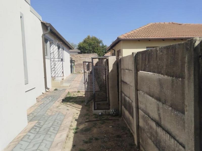 3 Bedroom Property for Sale in Cosmo City Gauteng