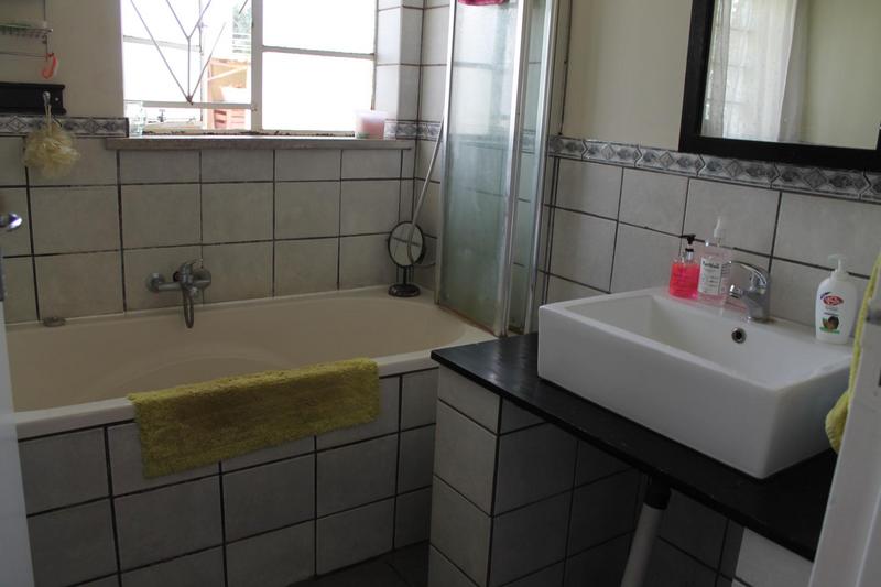 3 Bedroom Property for Sale in Edendale Gauteng