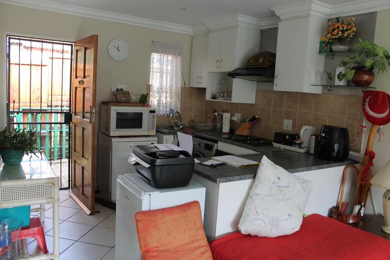 2 Bedroom Property for Sale in Illiondale Gauteng