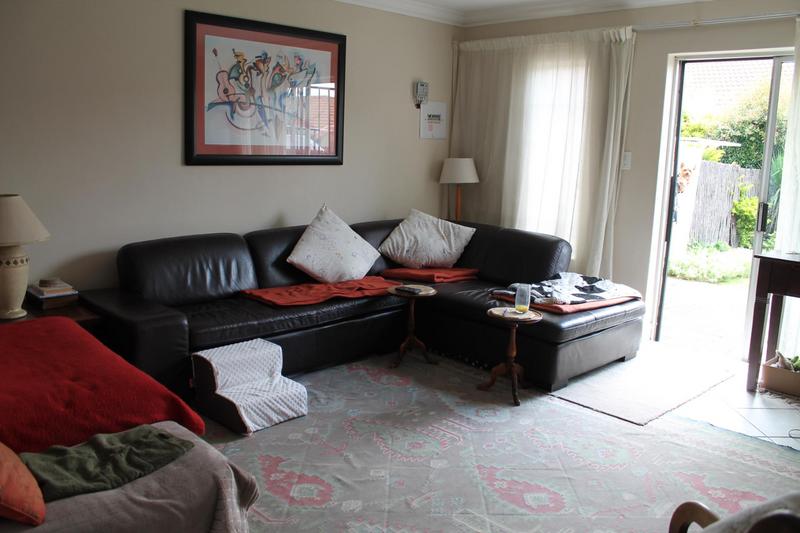 2 Bedroom Property for Sale in Illiondale Gauteng