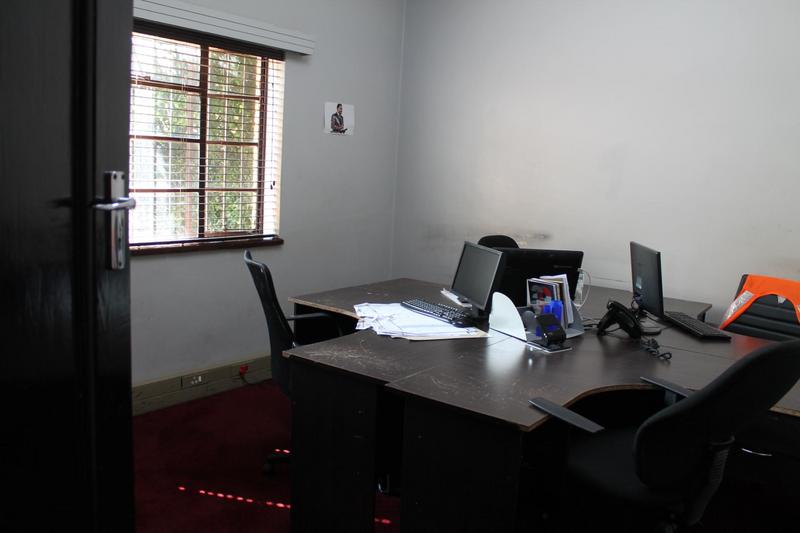 3 Bedroom Property for Sale in Bezuidenhout Valley Gauteng