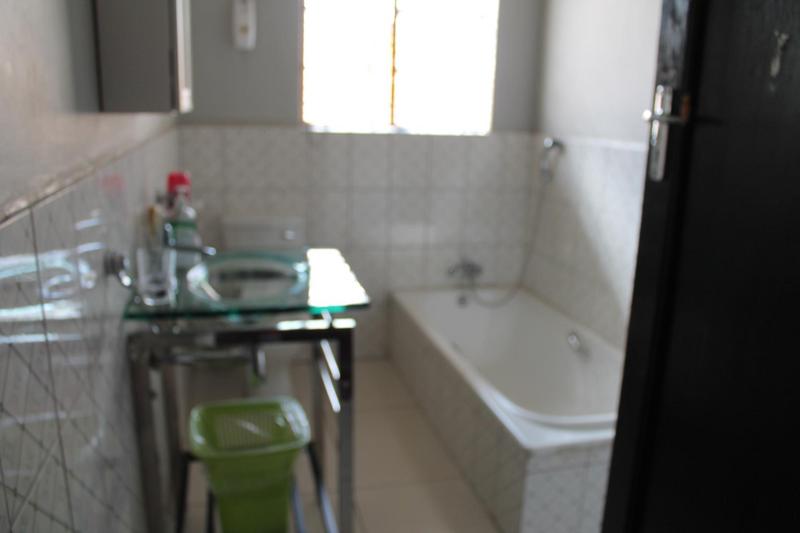 3 Bedroom Property for Sale in Bezuidenhout Valley Gauteng