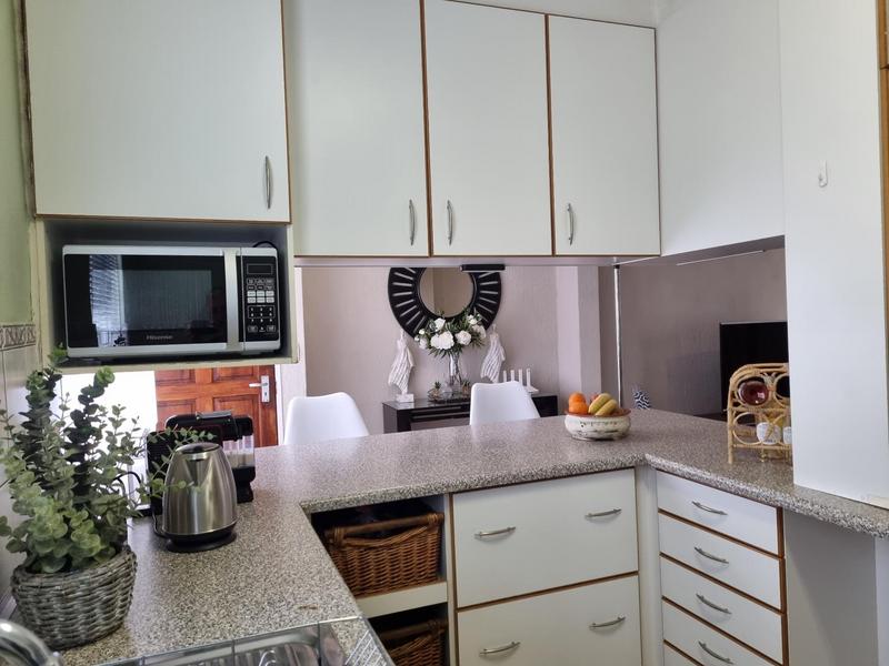 To Let 3 Bedroom Property for Rent in Radiokop Gauteng