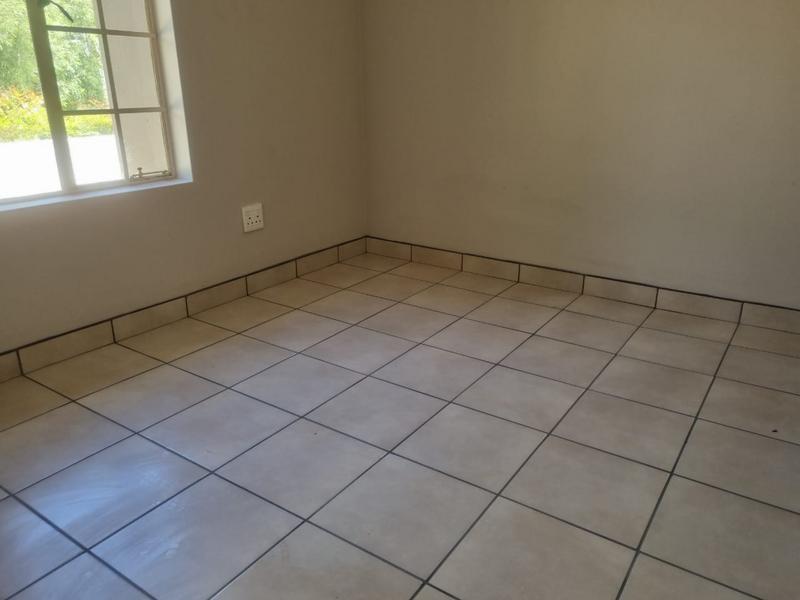 2 Bedroom Property for Sale in Ruimsig Gauteng