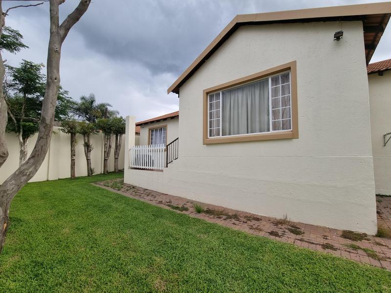 3 Bedroom Property for Sale in Ruimsig Gauteng