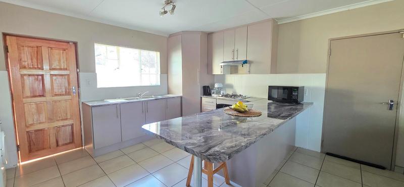 3 Bedroom Property for Sale in Amorosa Gauteng