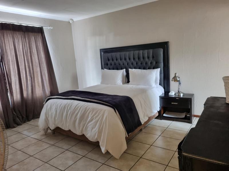 3 Bedroom Property for Sale in Amorosa Gauteng