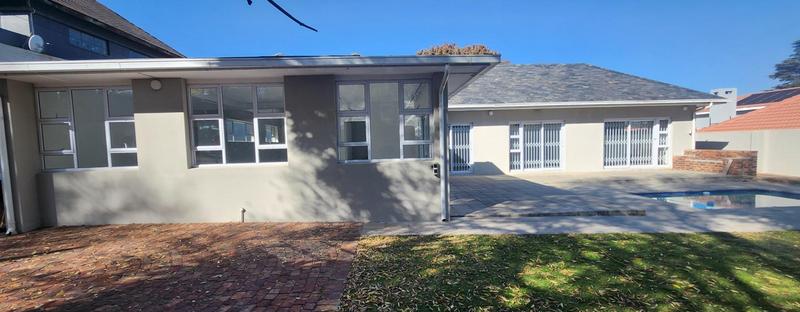 To Let 3 Bedroom Property for Rent in Highlands North Gauteng