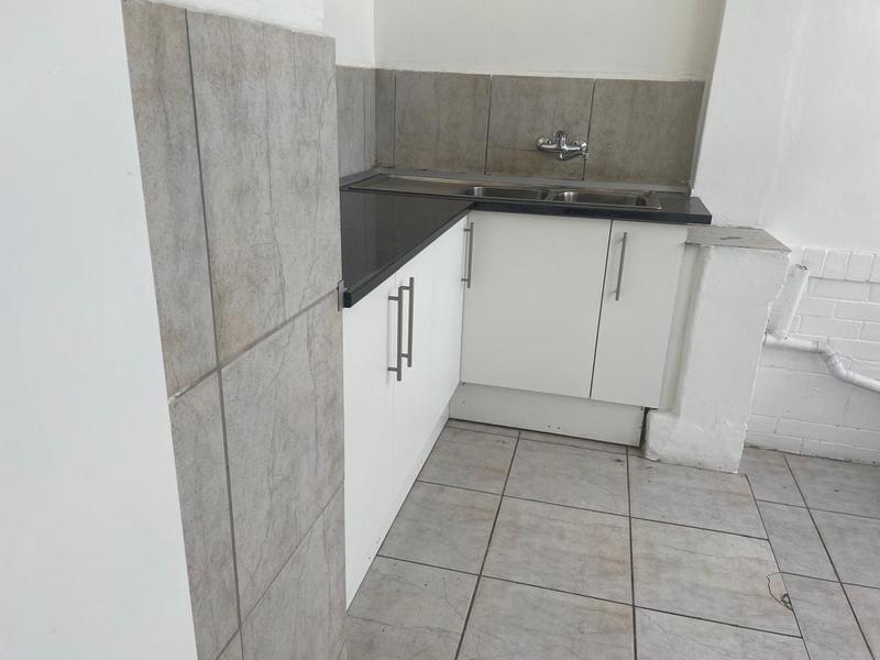 To Let 3 Bedroom Property for Rent in Sydenham Gauteng