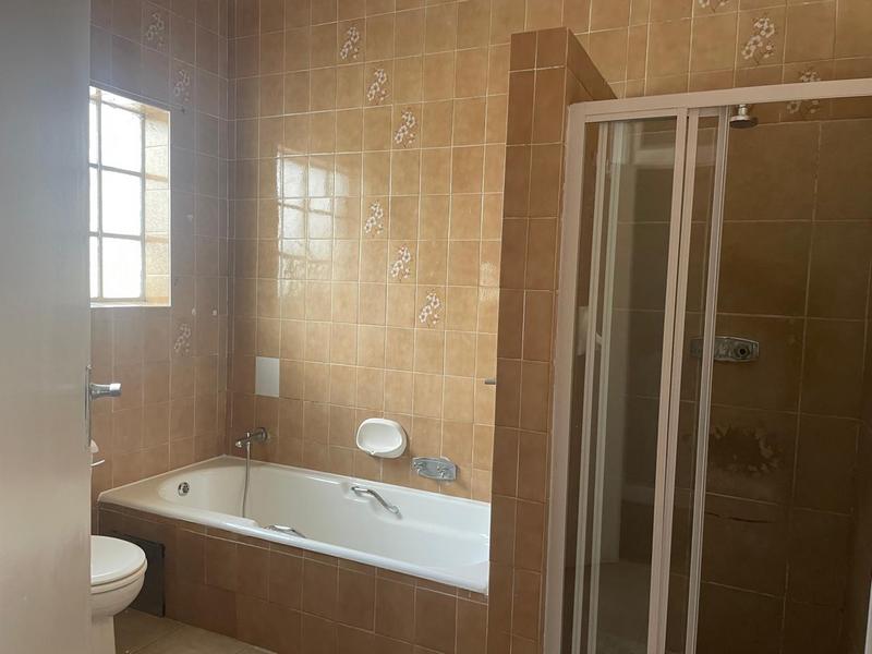 To Let 3 Bedroom Property for Rent in Sydenham Gauteng