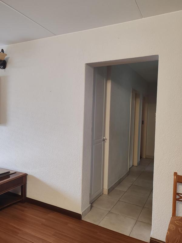 2 Bedroom Property for Sale in Bedfordview Gauteng