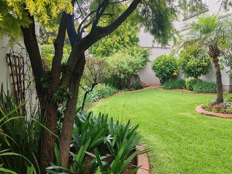 2 Bedroom Property for Sale in Bedfordview Gauteng