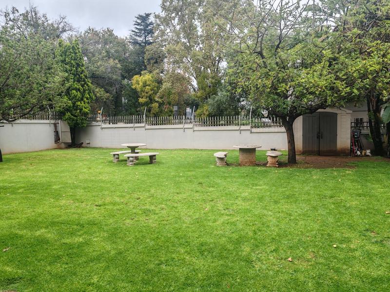 2 Bedroom Property for Sale in Bedfordview Gauteng