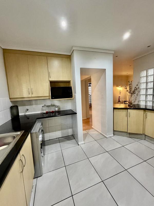 To Let 2 Bedroom Property for Rent in Morningside Gauteng