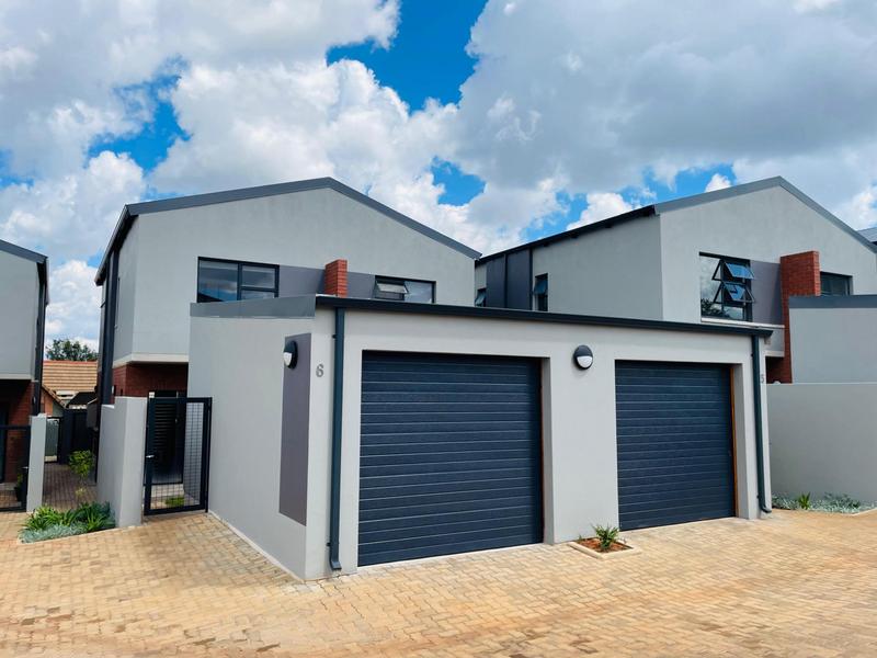 To Let 2 Bedroom Property for Rent in Olympus AH Gauteng
