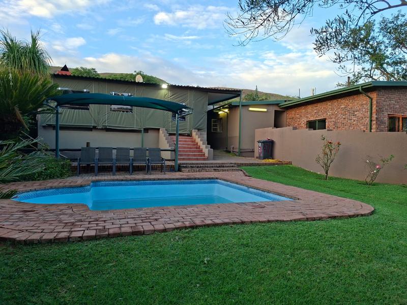 4 Bedroom Property for Sale in Mountain View Gauteng