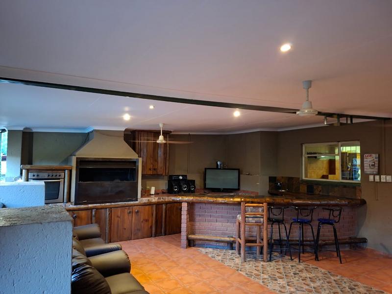 4 Bedroom Property for Sale in Mountain View Gauteng