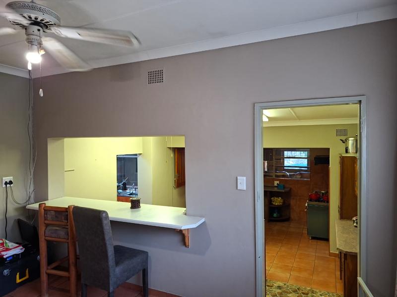 4 Bedroom Property for Sale in Mountain View Gauteng