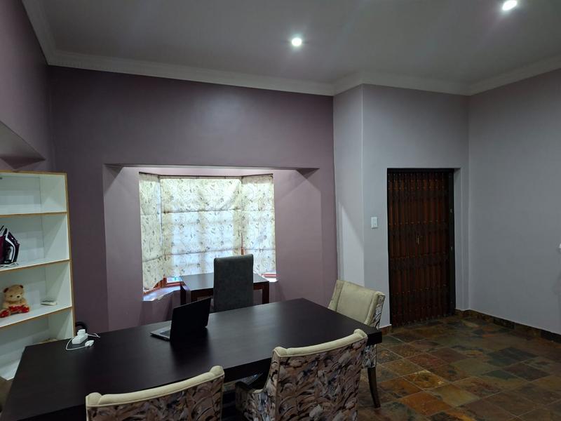 4 Bedroom Property for Sale in Mountain View Gauteng