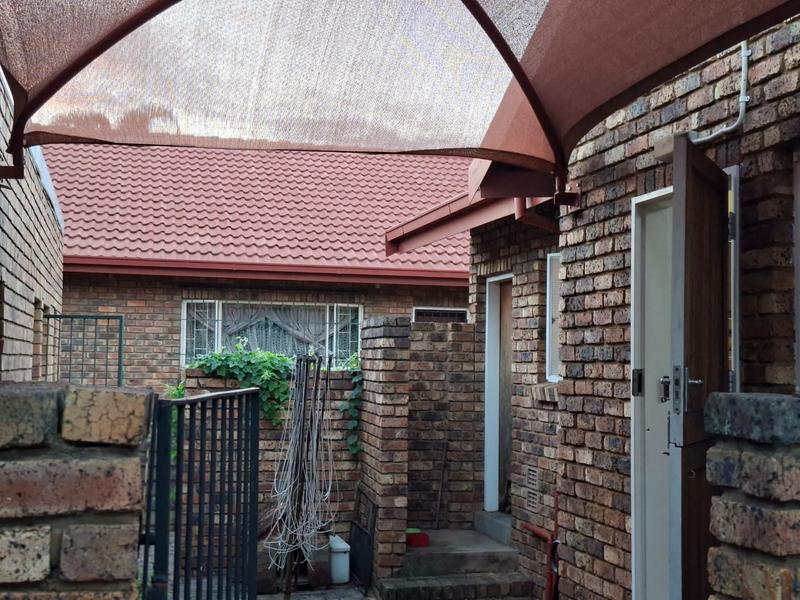 3 Bedroom Property for Sale in Suiderberg Gauteng