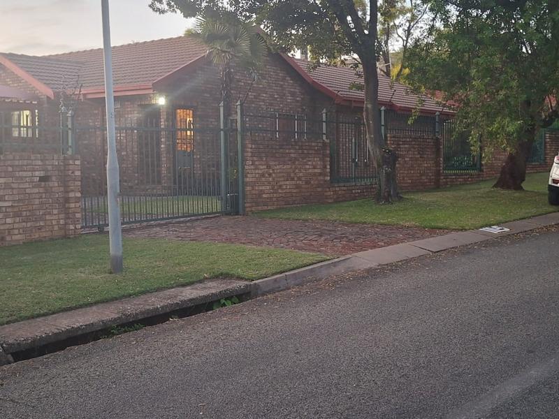 3 Bedroom Property for Sale in Suiderberg Gauteng
