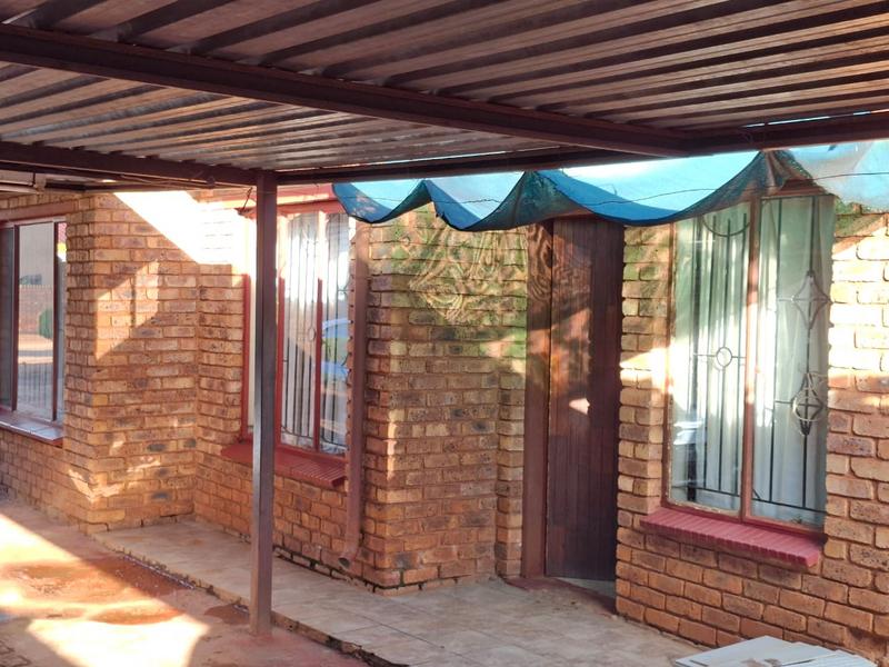 3 Bedroom Property for Sale in Soshanguve East Gauteng