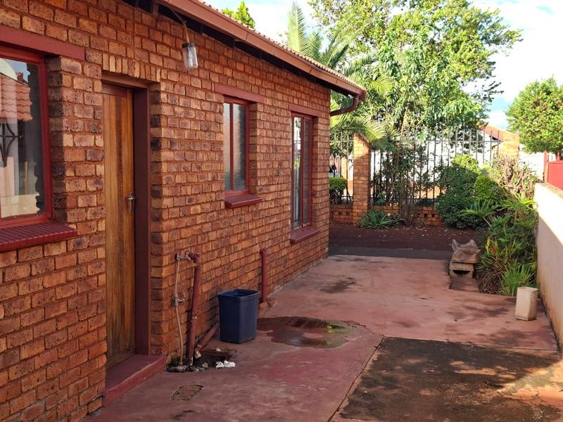 3 Bedroom Property for Sale in Soshanguve East Gauteng