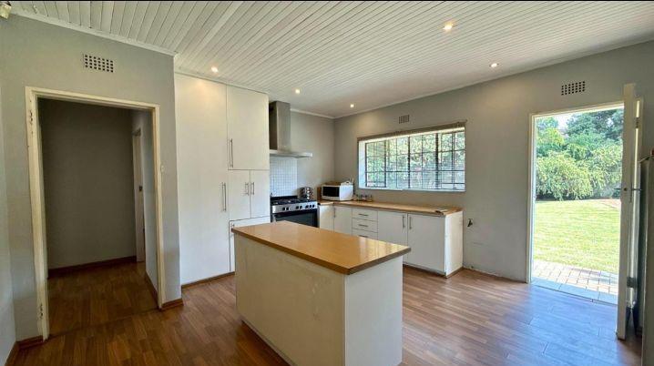 4 Bedroom Property for Sale in Brackenhurst Gauteng