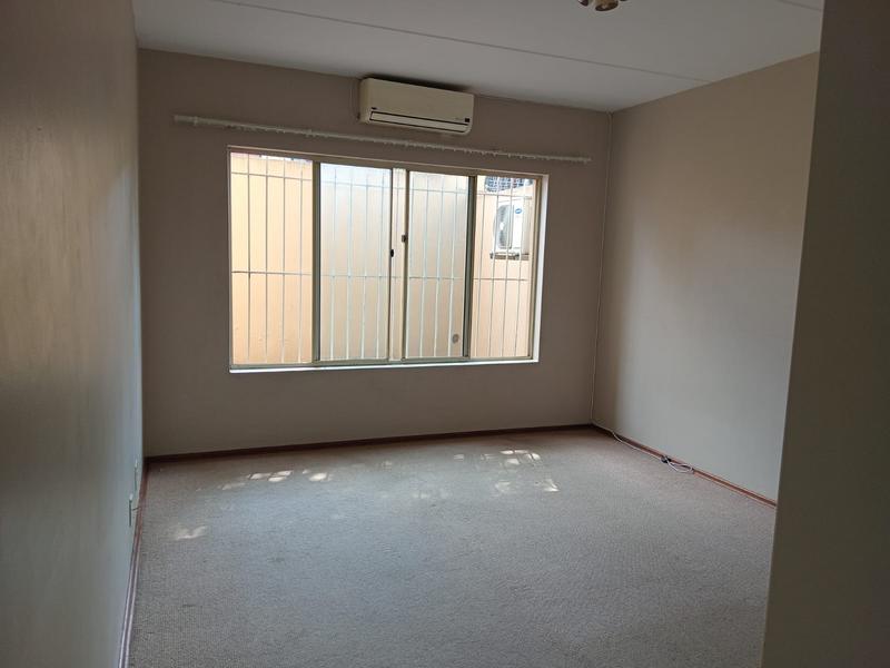 2 Bedroom Property for Sale in New Redruth Gauteng