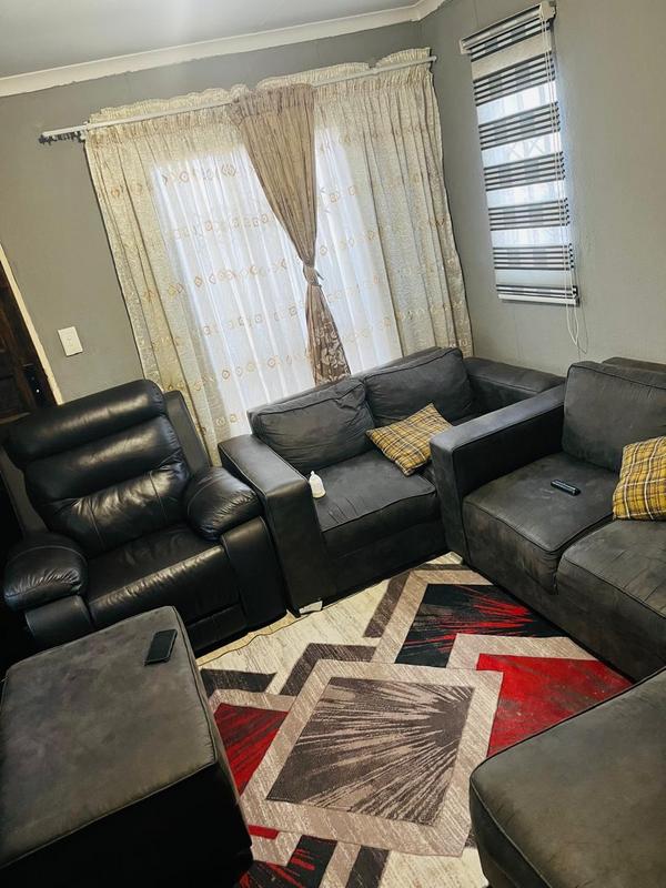 3 Bedroom Property for Sale in Windmill Park Gauteng