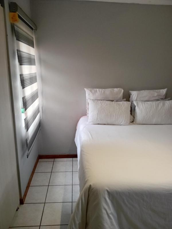 2 Bedroom Property for Sale in Esther Park Gauteng