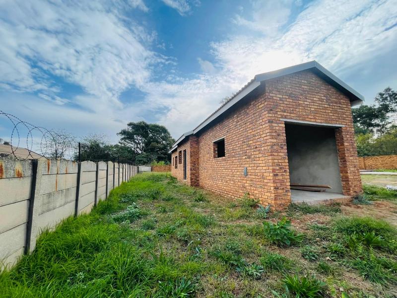 3 Bedroom Property for Sale in Dersley Gauteng