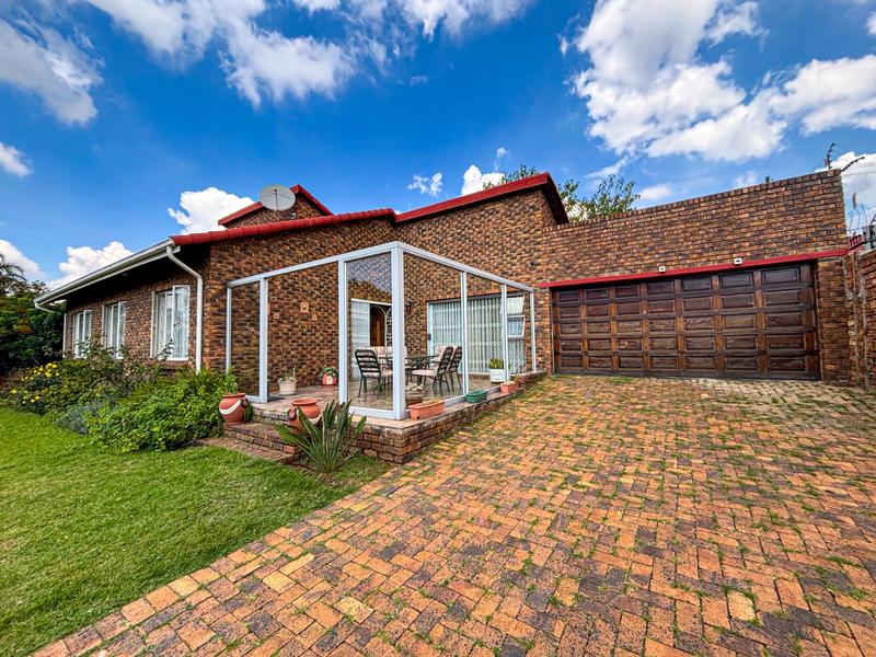 3 Bedroom Property for Sale in Elandspark Gauteng
