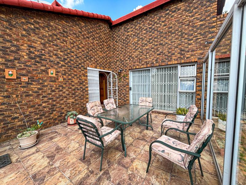 3 Bedroom Property for Sale in Elandspark Gauteng