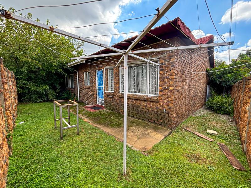 3 Bedroom Property for Sale in Elandspark Gauteng