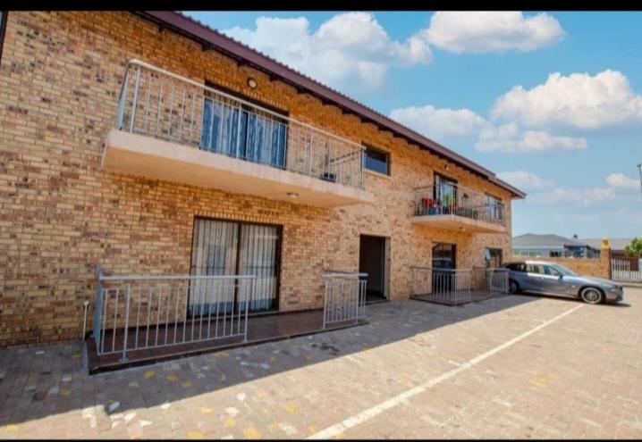 12 Bedroom Property for Sale in Lenasia South Gauteng