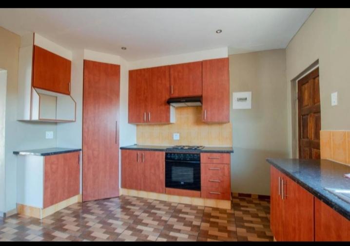 12 Bedroom Property for Sale in Lenasia South Gauteng